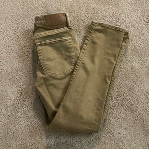 AE Slim Straight Jeans